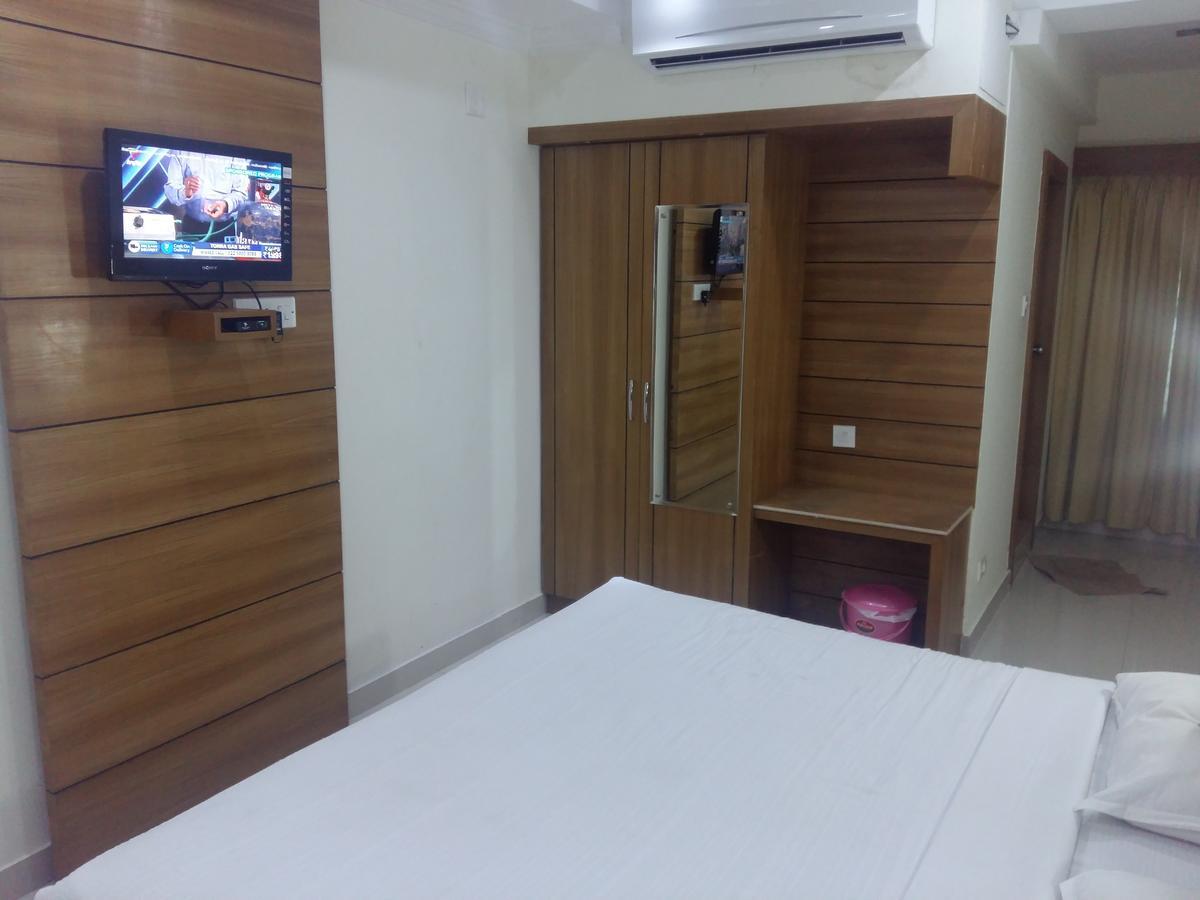 Hotel Sree Gokulam Residency Thrissur Exterior foto