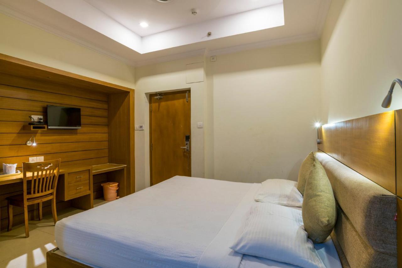 Hotel Sree Gokulam Residency Thrissur Exterior foto